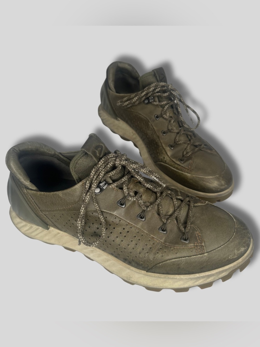 ECCO Exostrike M Men’s 10 Green Leather Hiking Sneakers 832384-01345